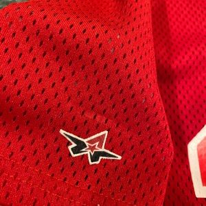 Tenue de baseball personnalisée pour la moitié de l'anniversaire : maillot rouge à fines rayures et pantalon - France